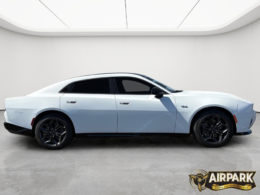 New 2026 Dodge Charger R/T AWD/4WD image 3
