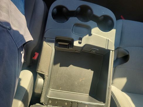 Used 2024 RAM 2500 Big Horn image 21