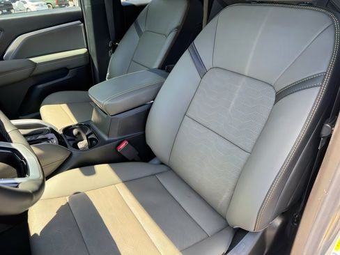 Used 2026 Chevrolet Colorado ZR2 AWD/4WD image 12
