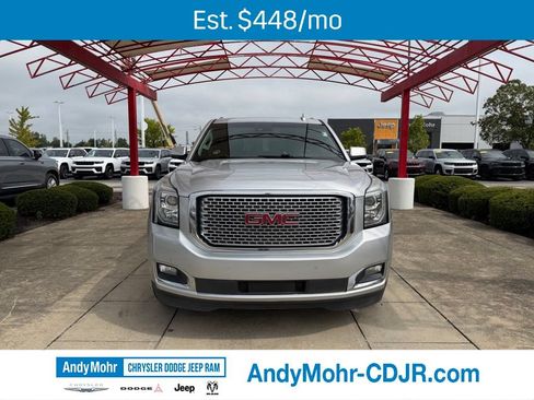 Used 2017 GMC Yukon Denali AWD/4WD image 2