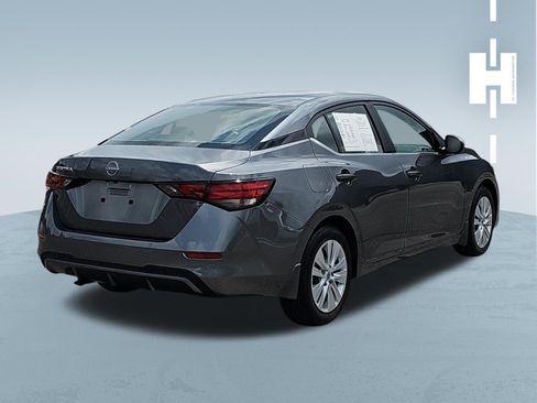 Used 2025 Nissan Sentra S FWD image 4