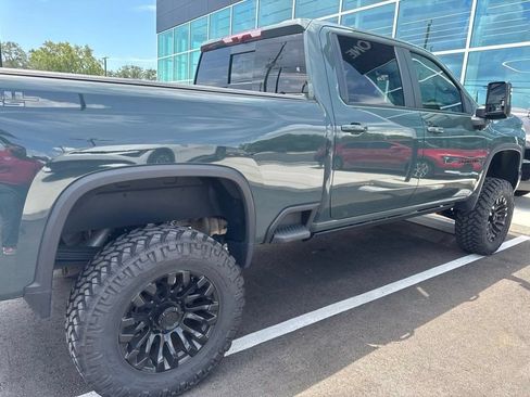 Used 2025 Chevrolet Silverado 2500 LT w/ Trail Boss Package AWD/4WD image 6