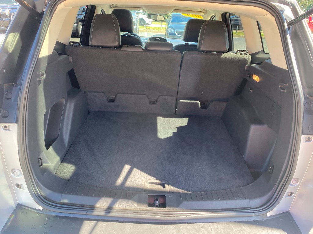 Used 2016 Ford Escape SE w/ SE Chrome Package AWD/4WD image 10