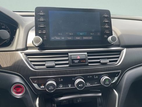 Used 2018 Honda Accord EX-L image 23