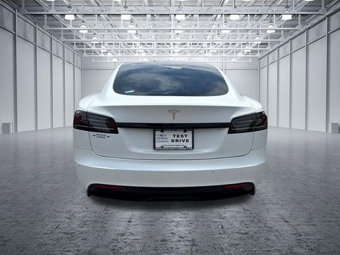 Used 2022 Tesla Model S AWD/4WD image 6