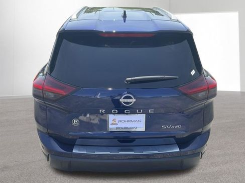 Certified 2024 Nissan Rogue SV w/ SV Premium Package AWD/4WD image 33