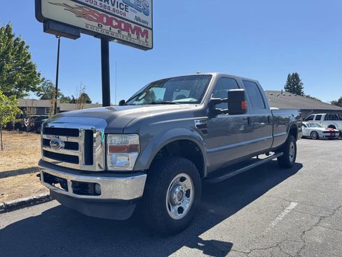 Used 2009 Ford F350 XLT image 1