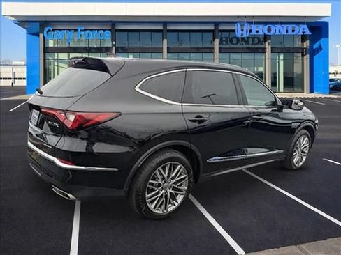 Used 2024 Acura MDX SH-AWD w/ Advance Package image 2