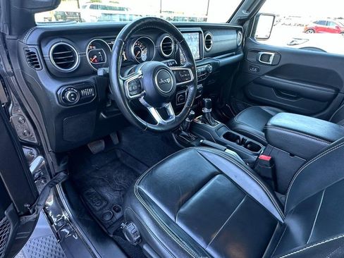Used 2021 Jeep Gladiator Overland w/ Popular Equipment Package AWD/4WD image 8