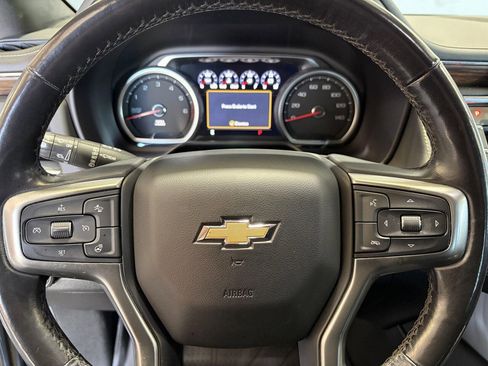 Used 2021 Chevrolet Tahoe Premier w/ Premium Package image 17