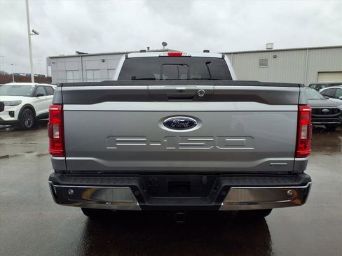 Used 2022 Ford F150 XLT w/ Equipment Group 302A High image 5