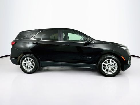 Used 2024 Chevrolet Equinox LT w/ LPO, Floor Liner Package FWD image 10