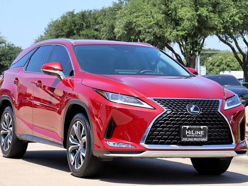 Used 2022 Lexus RX 350L FWD w/ Premium Package image 2