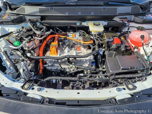 New 2026 Chevrolet Equinox EV LT FWD image 17