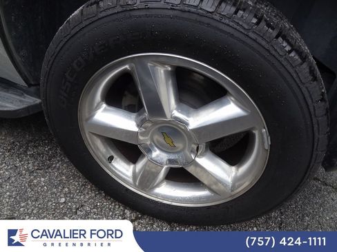 Used 2013 Chevrolet Tahoe LTZ AWD/4WD image 12