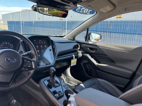 Certified 2025 Subaru Crosstrek 2.5i Limited w/ Crosstrek Mirror Package AWD/4WD image 18