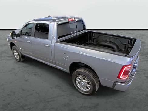 Used 2024 RAM 2500 Laramie w/ Safety Group AWD/4WD image 2