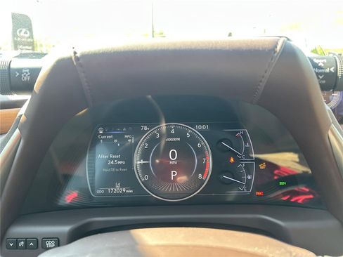 Used 2019 Lexus ES 350 w/ Accessory Package image 9