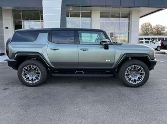 Used 2024 GMC Hummer EV 3X AWD/4WD video 2