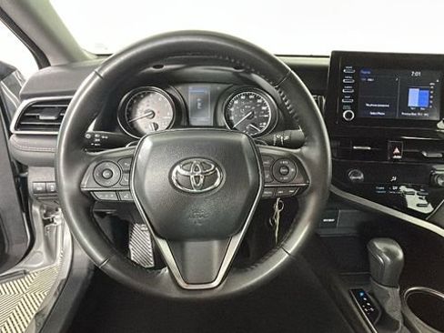 Used 2024 Toyota Camry SE FWD image 14