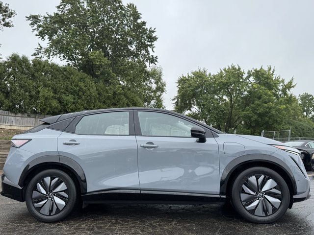 Used 2023 Nissan Ariya AWD/4WD image 6