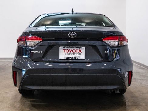 Used 2024 Toyota Corolla LE FWD image 8