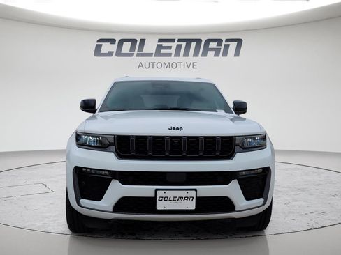New 2026 Jeep Grand Cherokee Limited AWD/4WD image 8