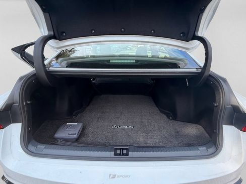 Used 2025 Lexus IS 350 F Sport w/ Navigation Package RWD image 30