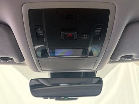 Used 2022 Lexus RX 350L Premium w/ Premium Package AWD/4WD image 57