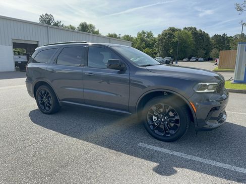 Used 2025 Dodge Durango GT w/ Blacktop Package RWD image 7