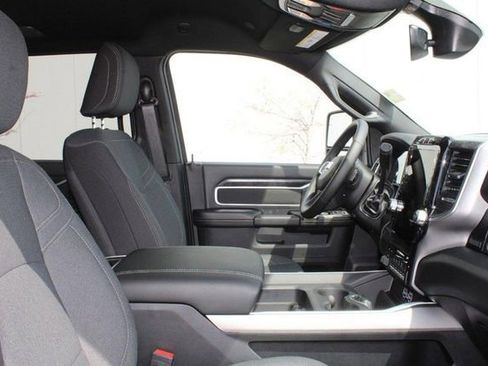 New 2024 RAM 2500 Big Horn w/ Night Edition image 17