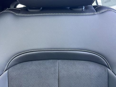 New 2025 Jeep Grand Cherokee L Laredo image 7