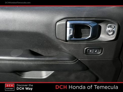 Used 2021 Jeep Wrangler Unlimited Sahara w/ Safety Group image 16