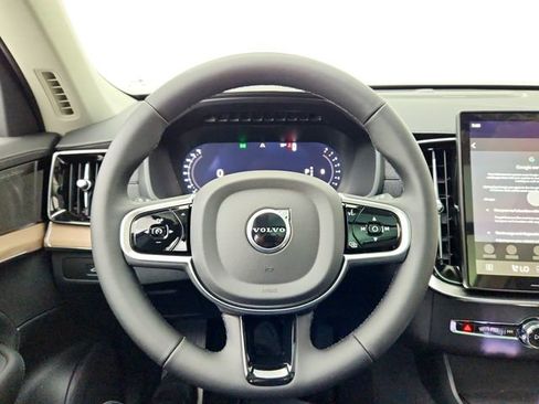 New 2026 Volvo XC90 B6 Plus w/ Protection Package Premier image 21