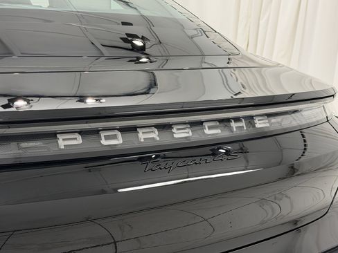 Certified 2024 Porsche Taycan 4S image 63