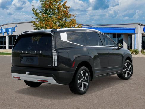 New 2026 Hyundai Ioniq 9 SE image 4