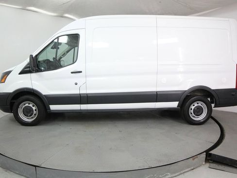 Used 2018 Ford Transit 350 148 Medium Roof RWD image 4
