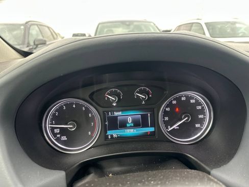 Used 2019 Buick Enclave Essence AWD/4WD image 6