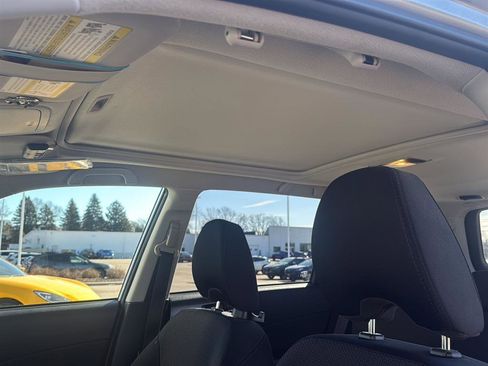 Used 2012 Subaru Forester 2.5X Premium image 9