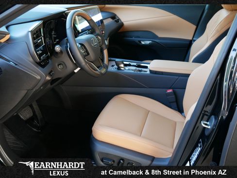 New 2026 Lexus RX 450h AWD image 4