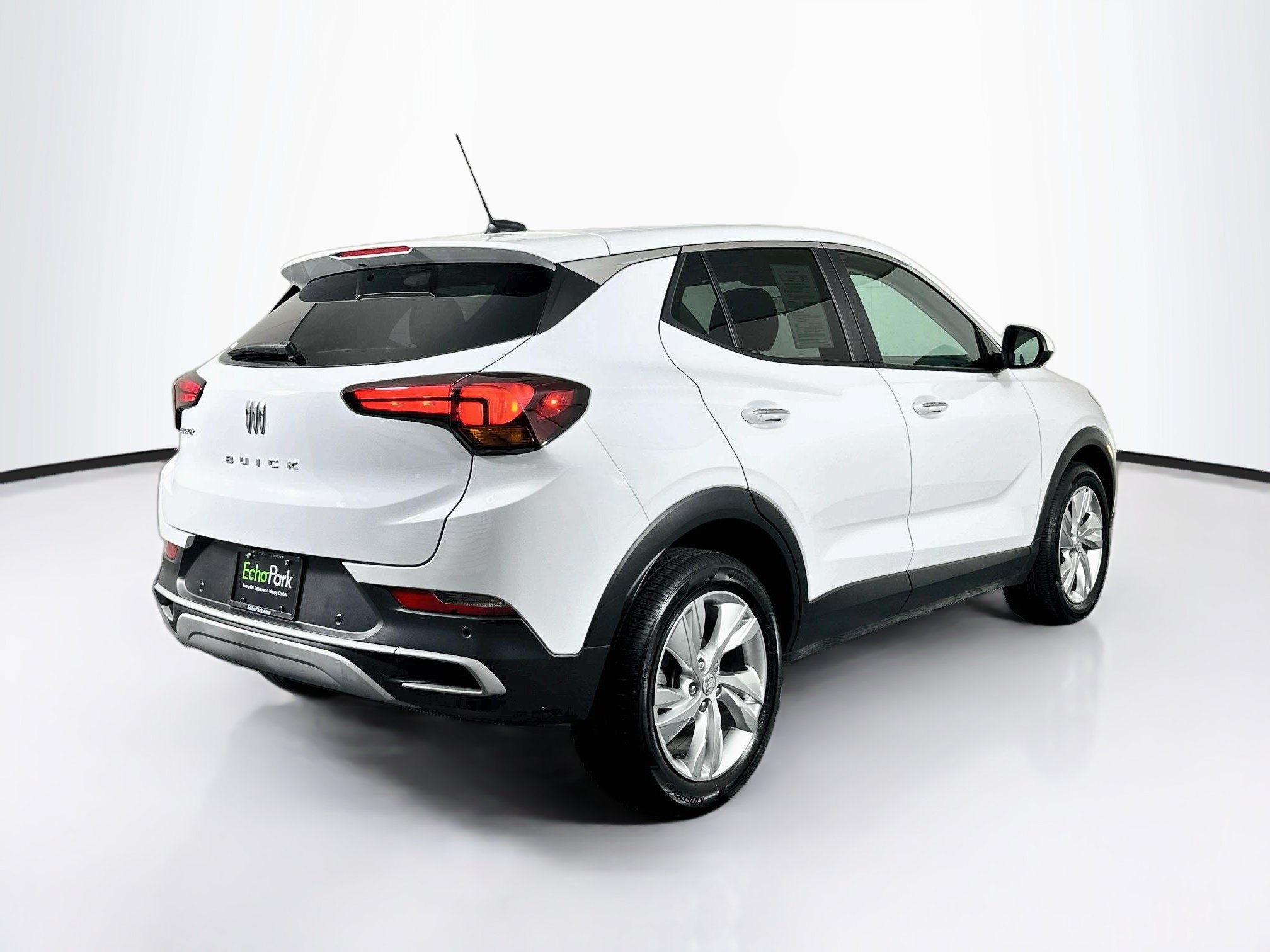Used 2025 Buick Encore GX Preferred w/ Advanced Technology Package FWD image 9