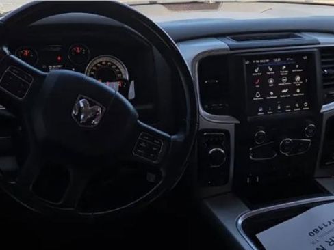 Used 2018 RAM 1500 Big Horn image 8