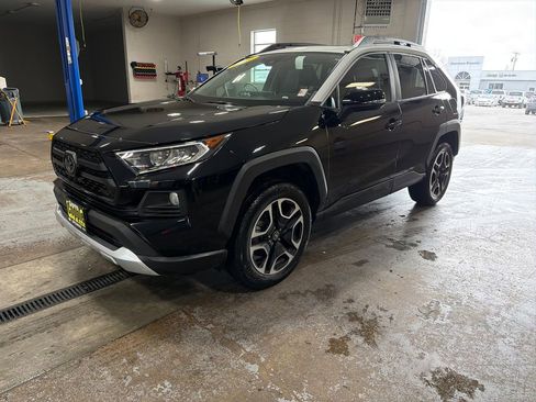 Used 2021 Toyota RAV4 Adventure w/ Convenience Package image 3