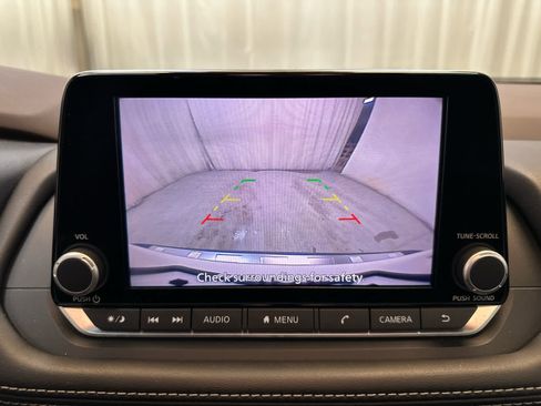 Certified 2023 Nissan Rogue SV w/ SV Premium Package image 17