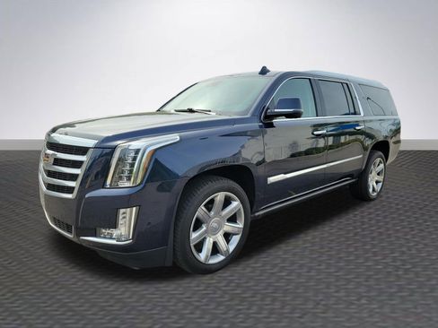 Used 2020 Cadillac Escalade ESV Premium Luxury AWD/4WD image 3