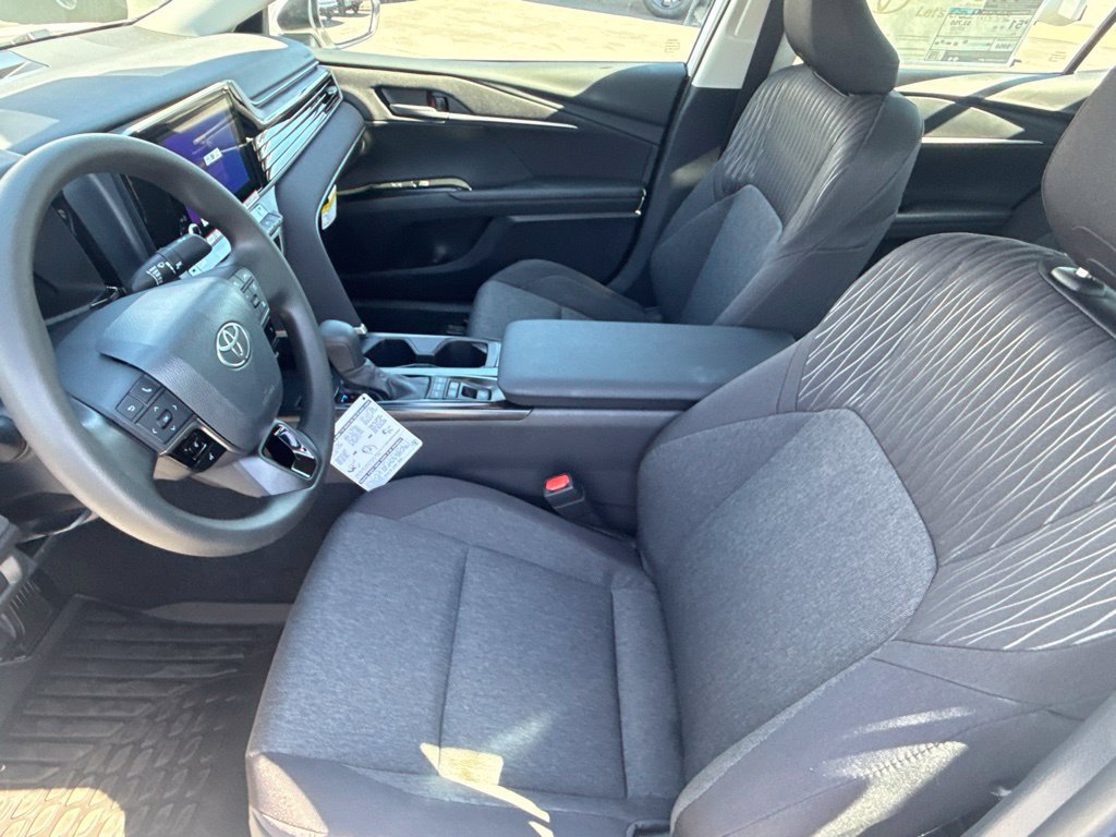 New 2026 Toyota Camry LE FWD image 18