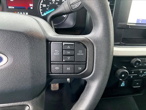 Used 2025 Ford F250 XLT image 21