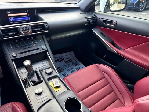 Used 2019 Lexus IS 300 F Sport image 16