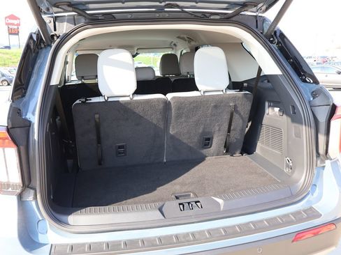 New 2026 Ford Explorer Active w/ Active Comfort Package AWD/4WD image 16