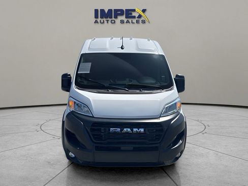Used 2026 RAM ProMaster 2500 w/ Convenience Group FWD image 5
